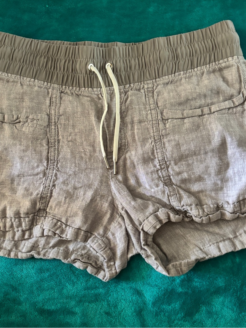 Athleta Light Taupe Linen-Style Drawstring Athletic Shorts